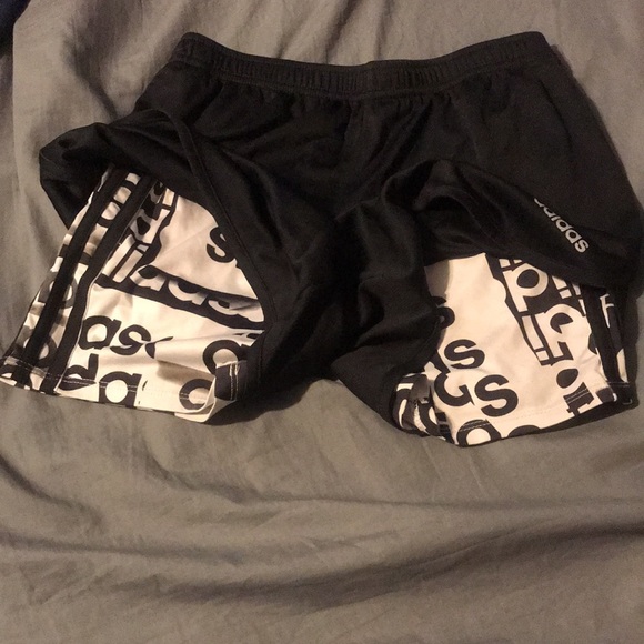 Shorts with attached spandex under - Picture 3 of 3